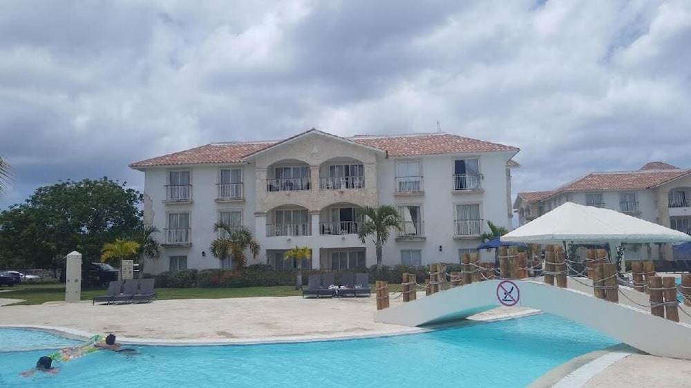 Photo of Outdoor in Dominicus