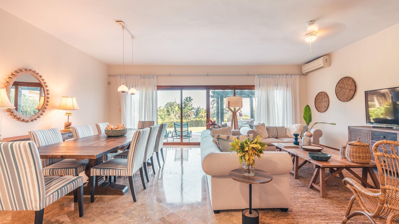 Photo of Livingroom in Puerto Bahia