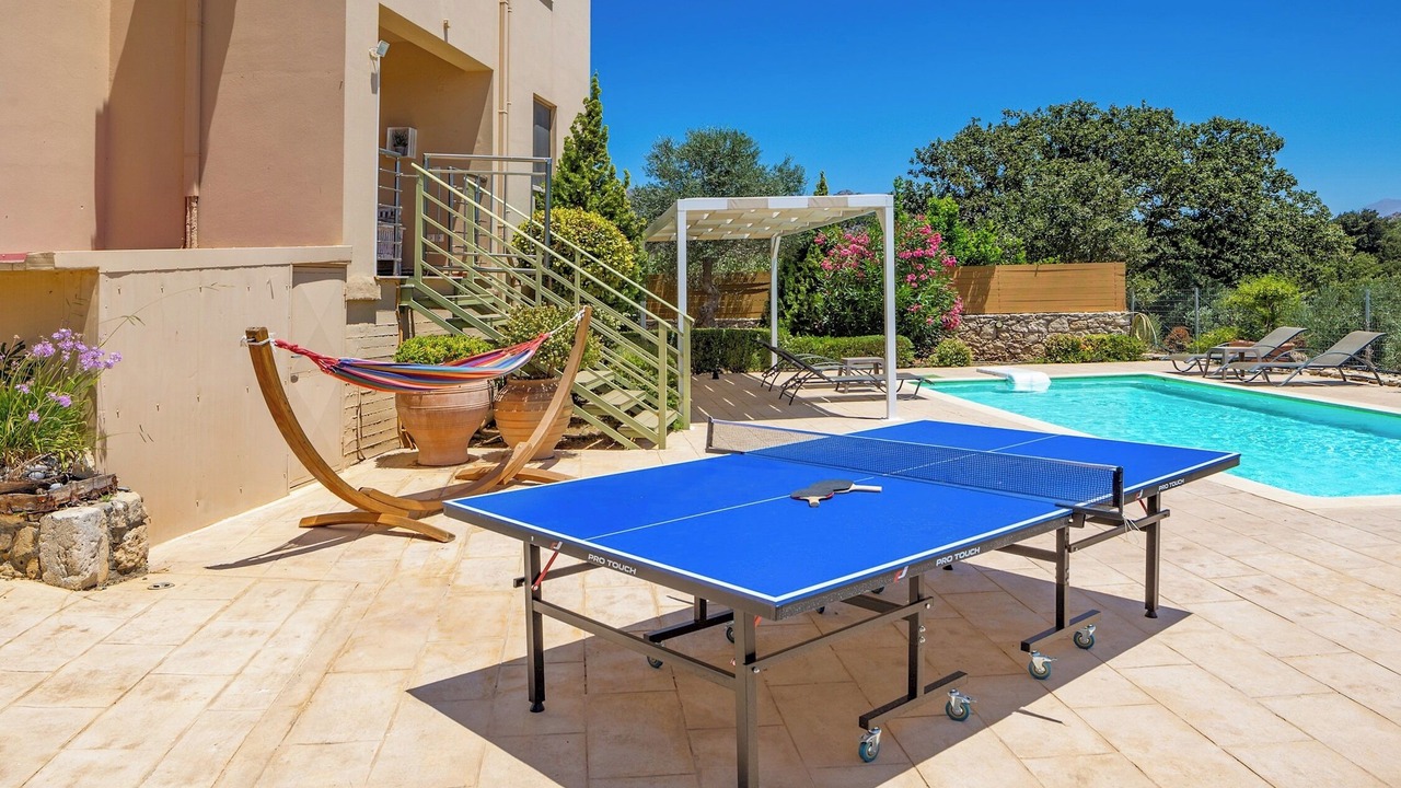 Photo of Patio Balcony in Monopari