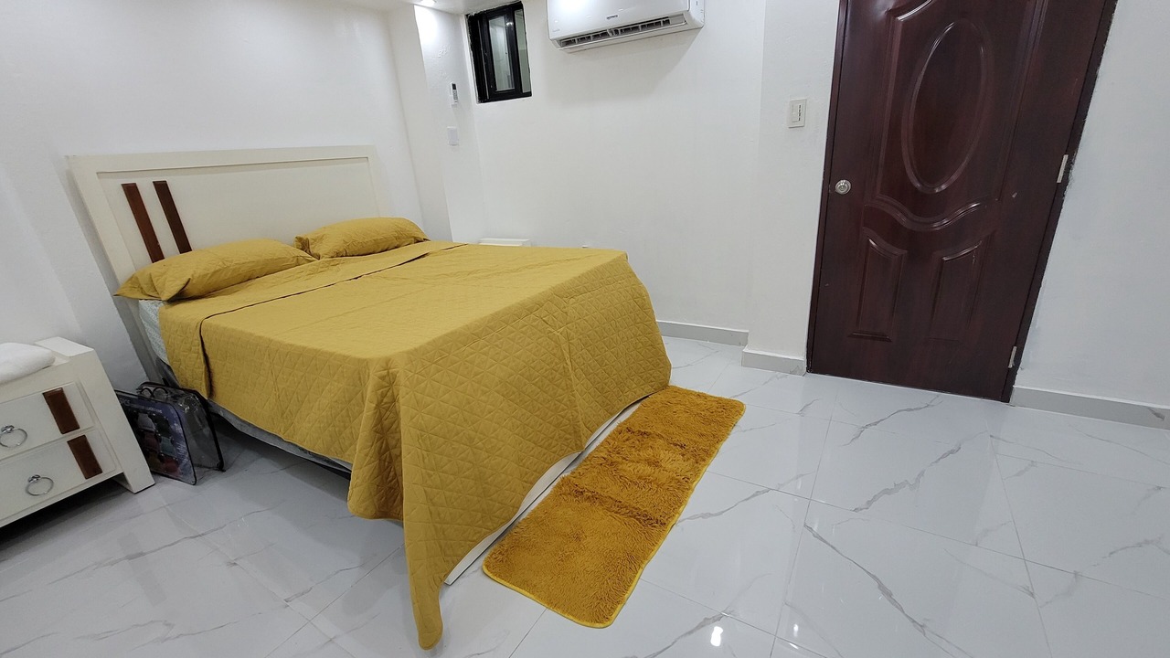 Photo of Bedroom in Lope De Vega
