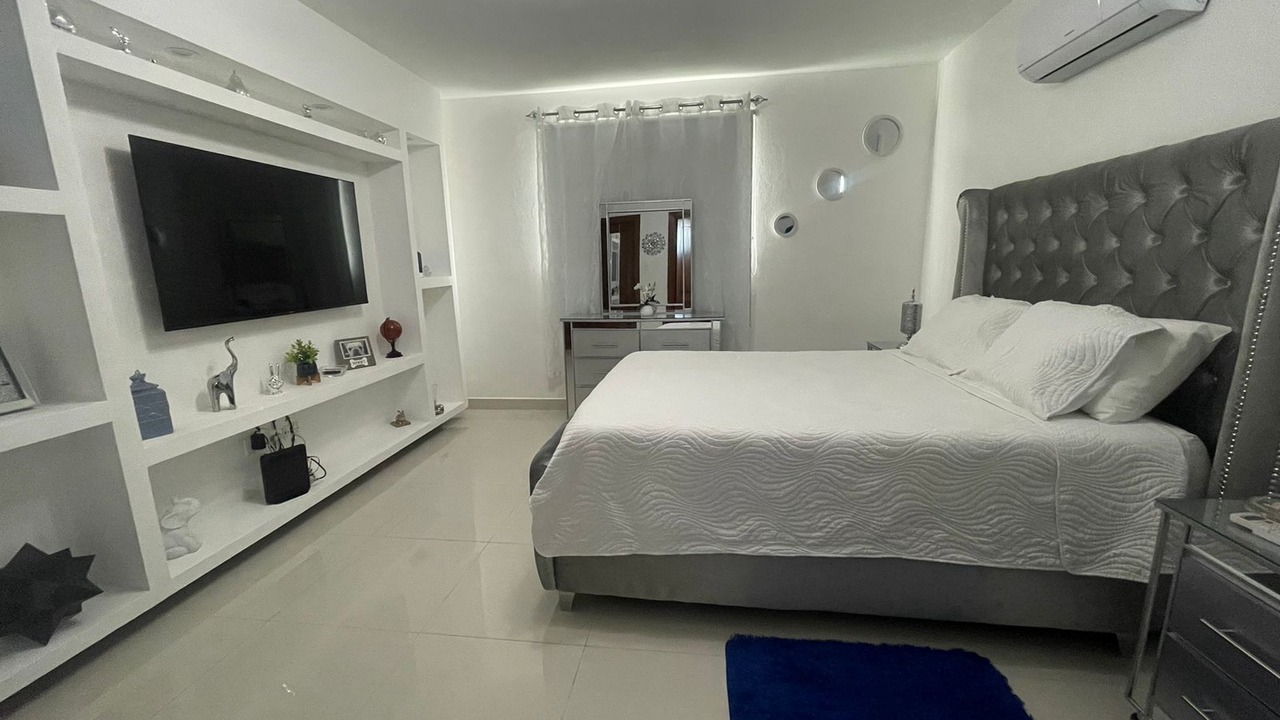 Photo of Bedroom in Llanos de Gurabo I