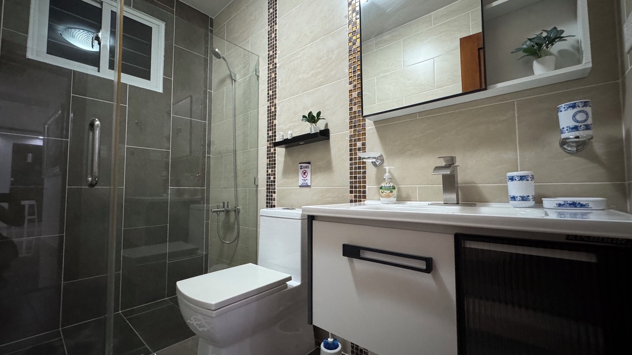 Photo of Bathroom in Llanos de Gurabo I