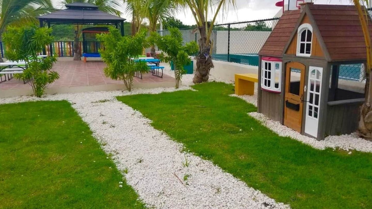 Photo of Outdoor in Veron