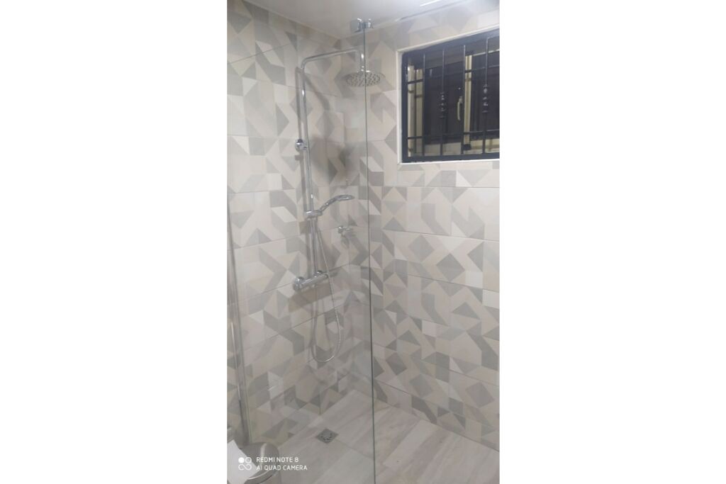 Photo of Bathroom in Serralles