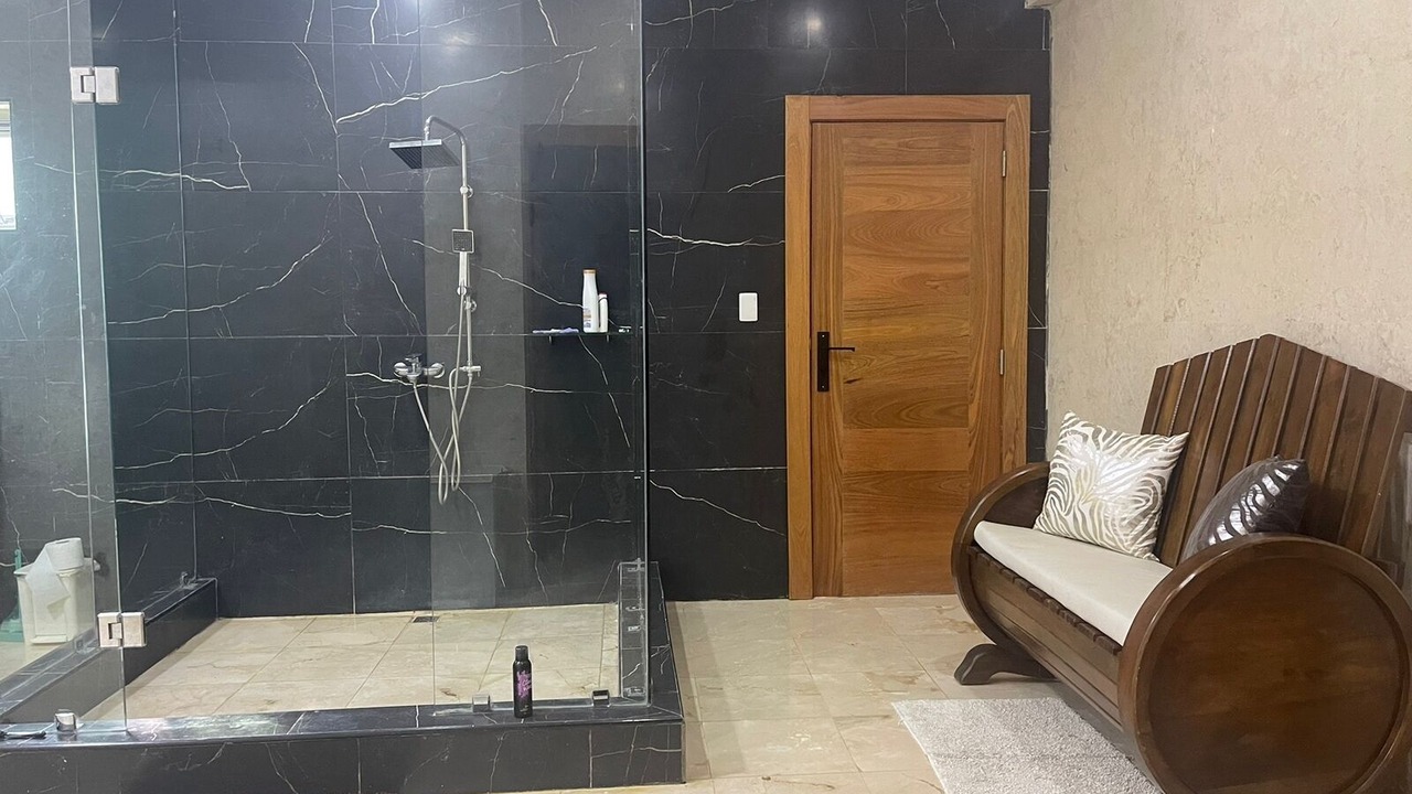 Photo of Bathroom in Montellano