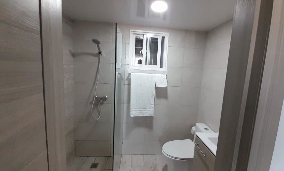 Photo of Bathroom in Veron
