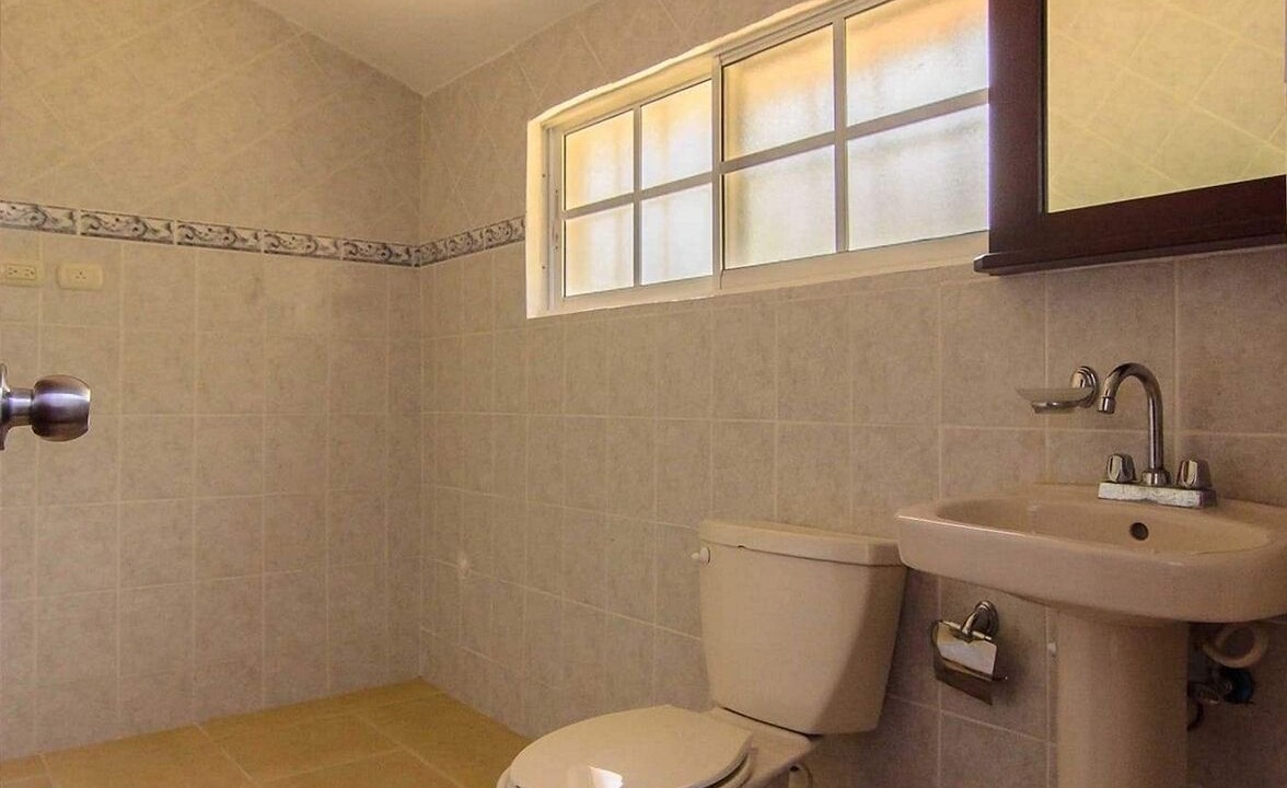 Photo of Bathroom in Urbanizacion Tavarez