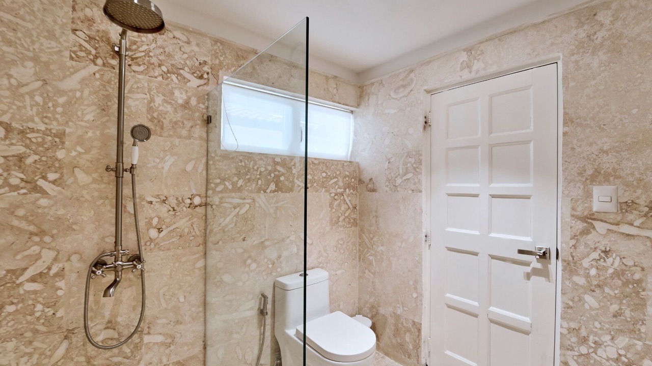 Photo of Bathroom in Los Lagos