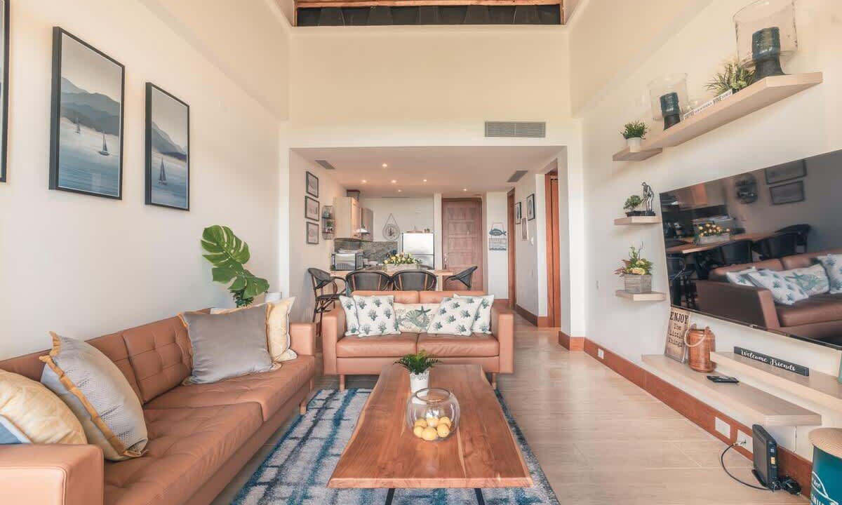 Photo of Bedroom in Los Altos