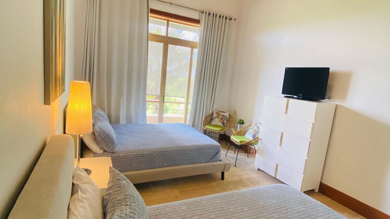 Photo of Bedroom in Los Altos