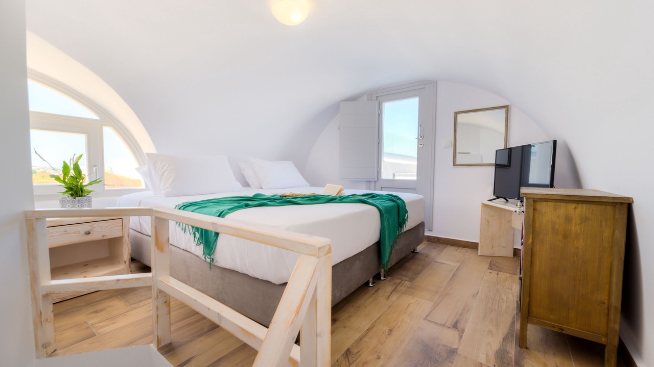 Photo of Bedroom in Messaria