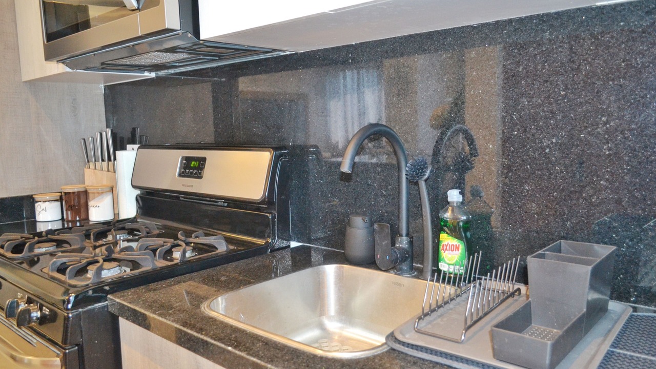 Photo of Kitchen in Yolanda Morales