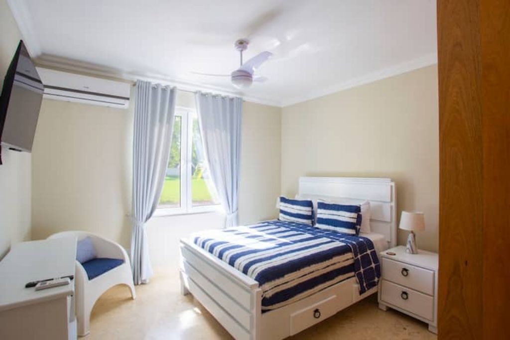 Photo of Bedroom in Playa Chiquita