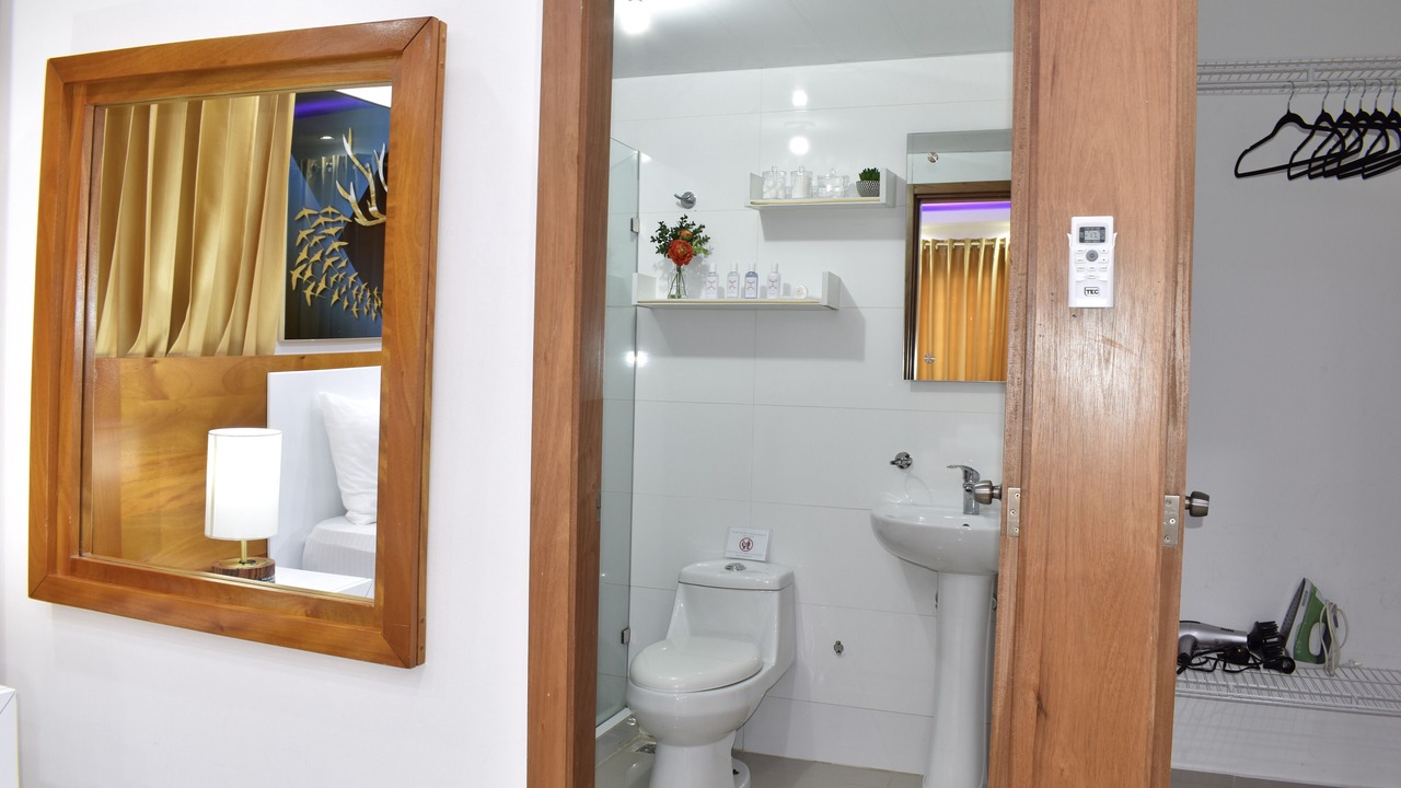 Photo of Bathroom in Llanos de Gurabo I