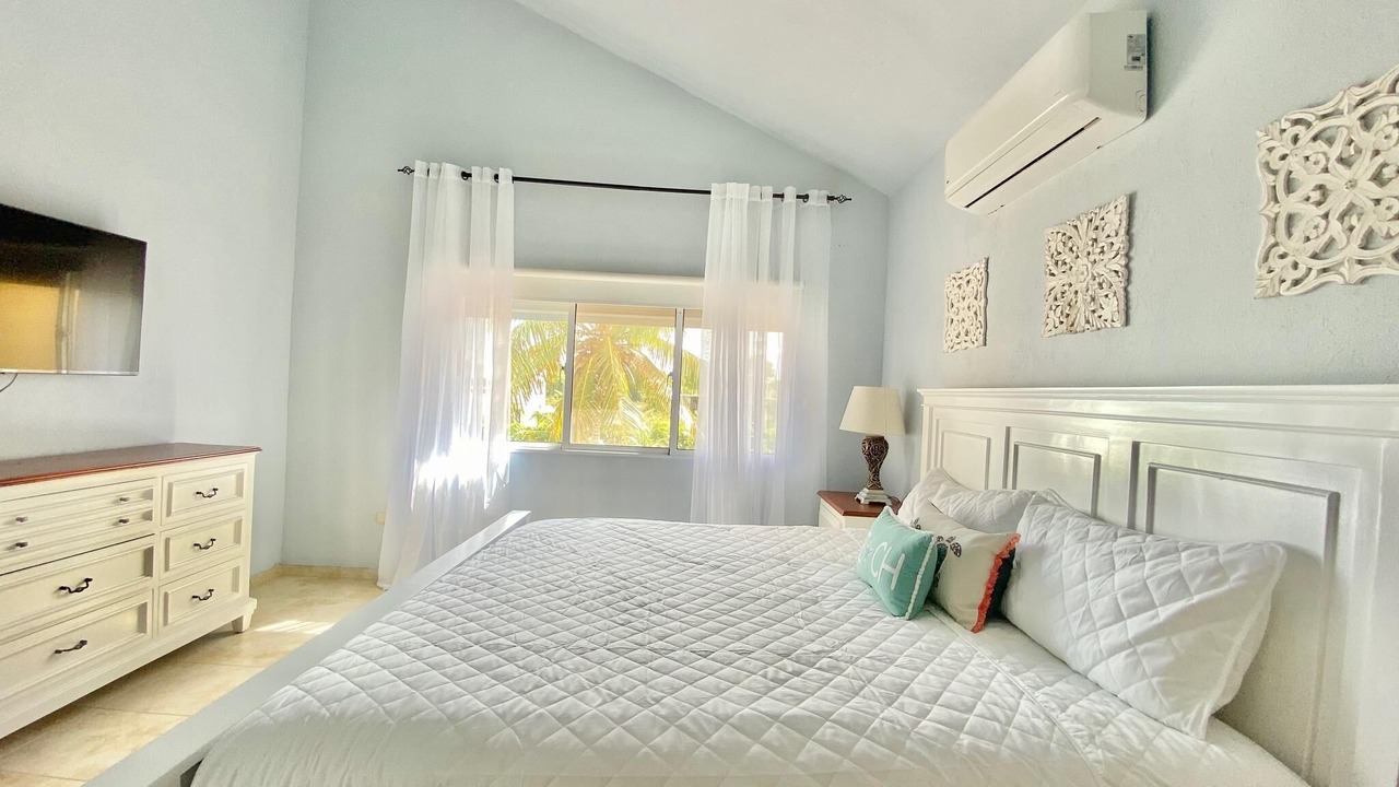 Photo of Bedroom in Villas Del Mar