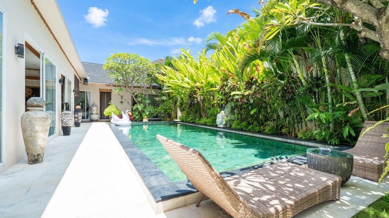 Photo of Outdoor in Sunset Road