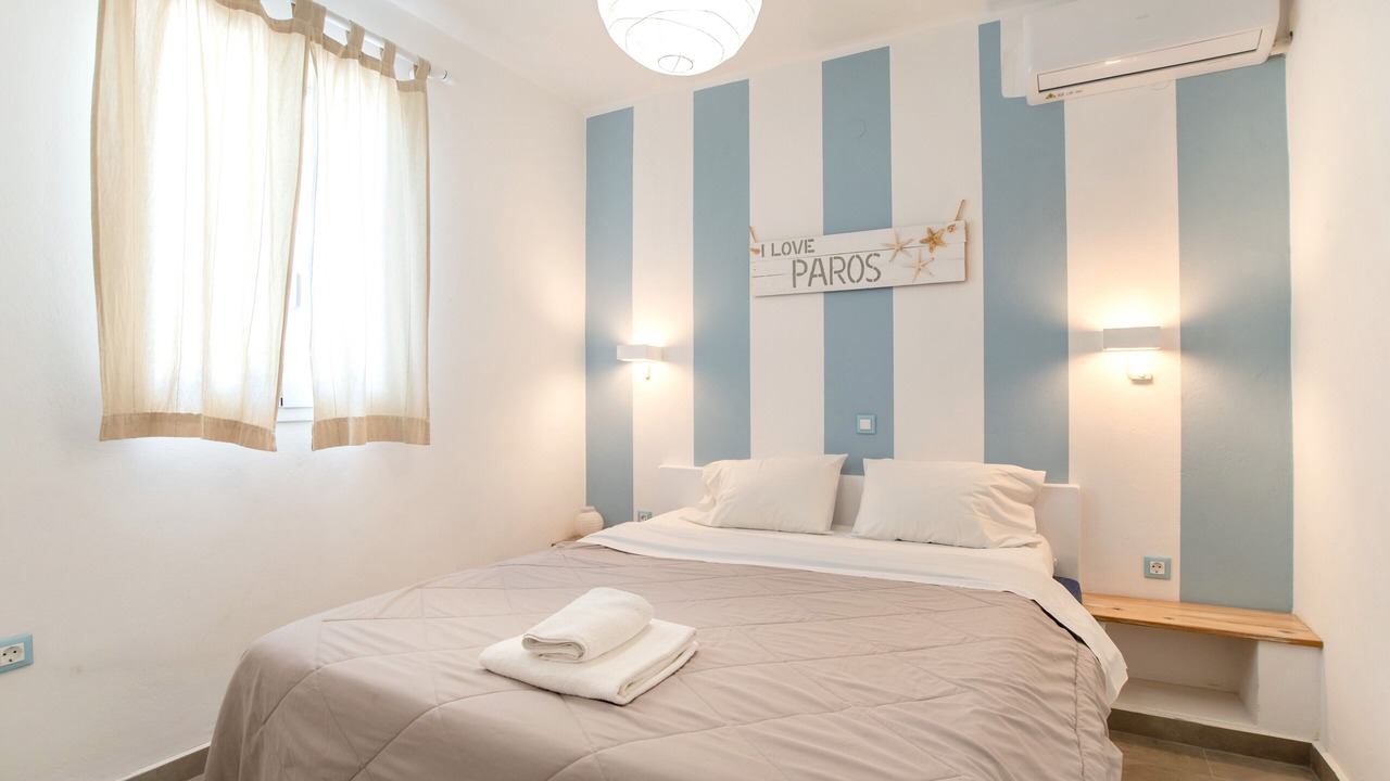 Photo of Bedroom in Parikia