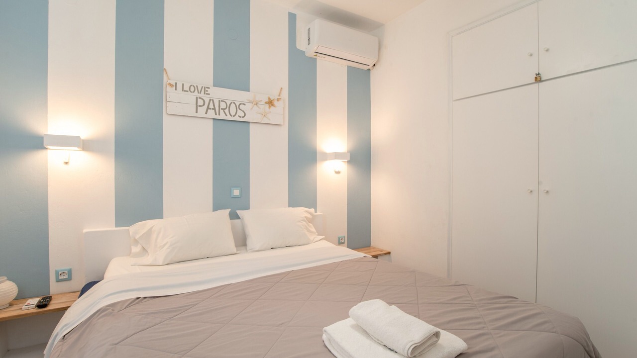 Photo of Bedroom in Parikia