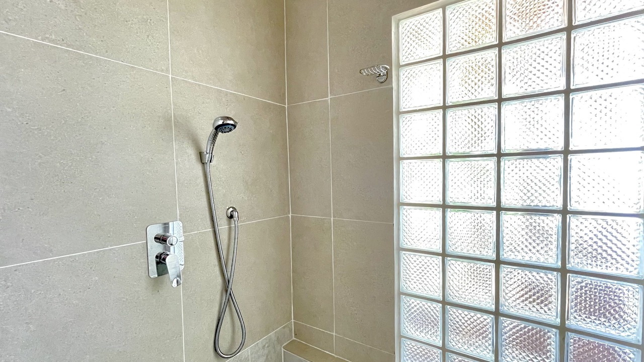 Photo of Bathroom in Maharepa