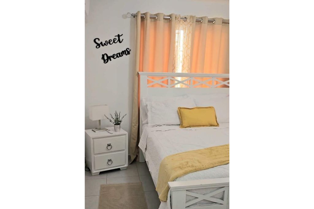 Photo of Bedroom in Viejo Arroyo Hondo
