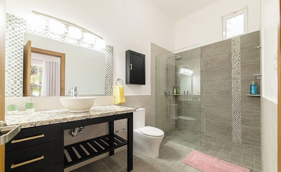 Photo of Bathroom in Playa Chiquita