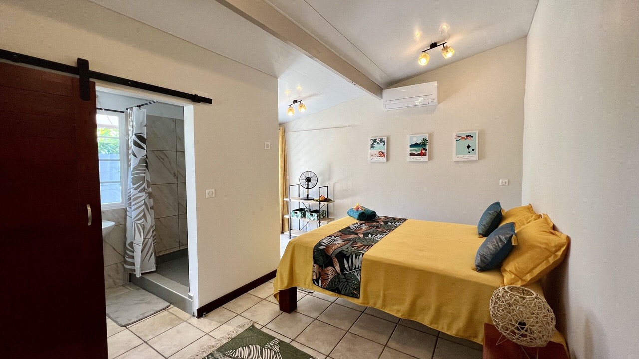 Photo of Bedroom in Moorea-Maiao