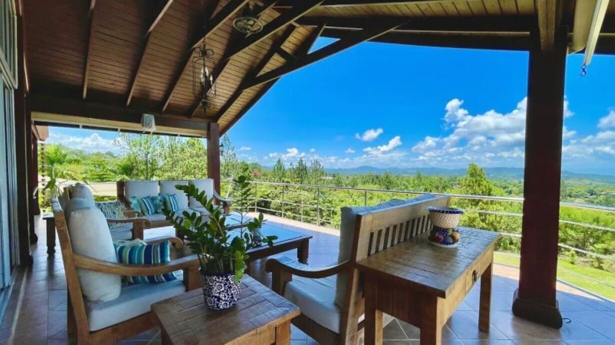 Photo of Patio Balcony in La Vega Province