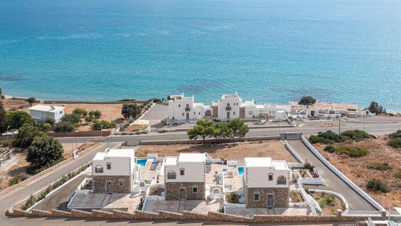 Photo of Others in Pefkos