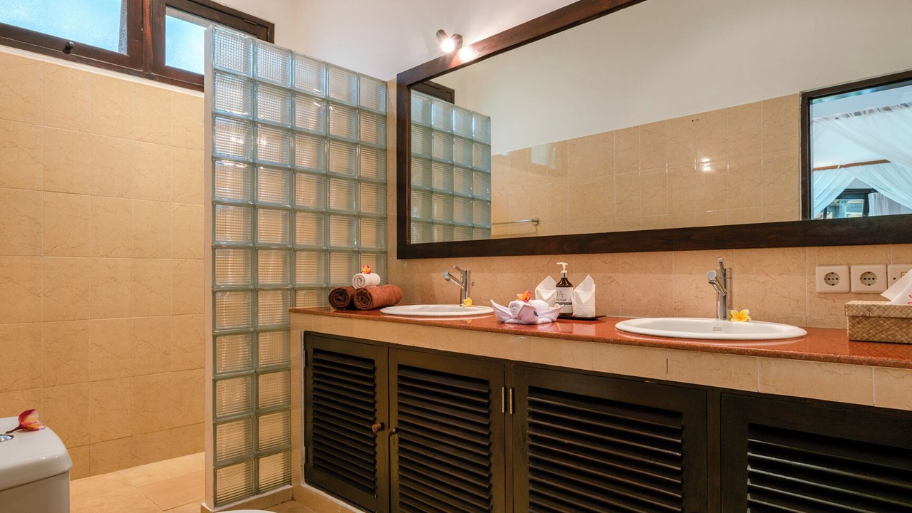 Photo of Bathroom in Banjartegehe