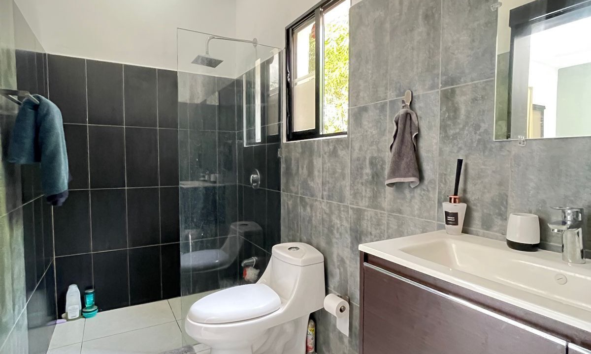 Photo of Bathroom in El Limon