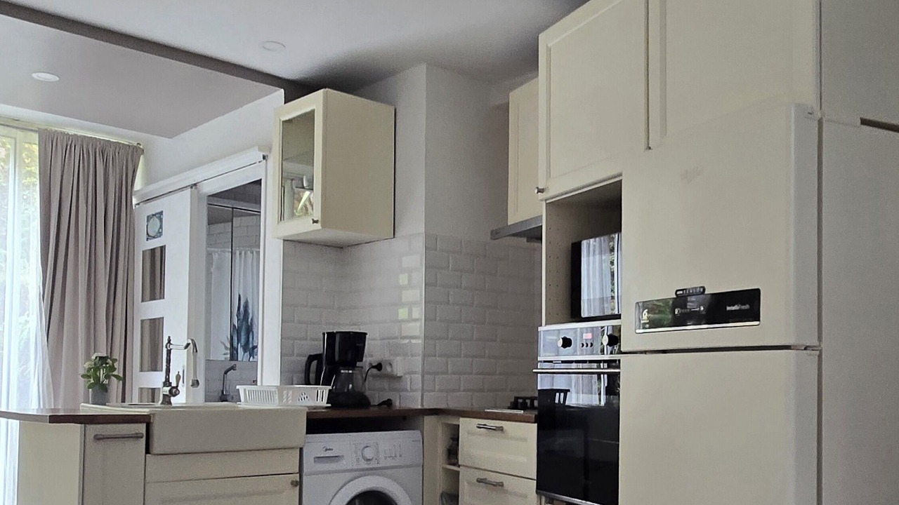 Photo of Kitchen in Punaauia