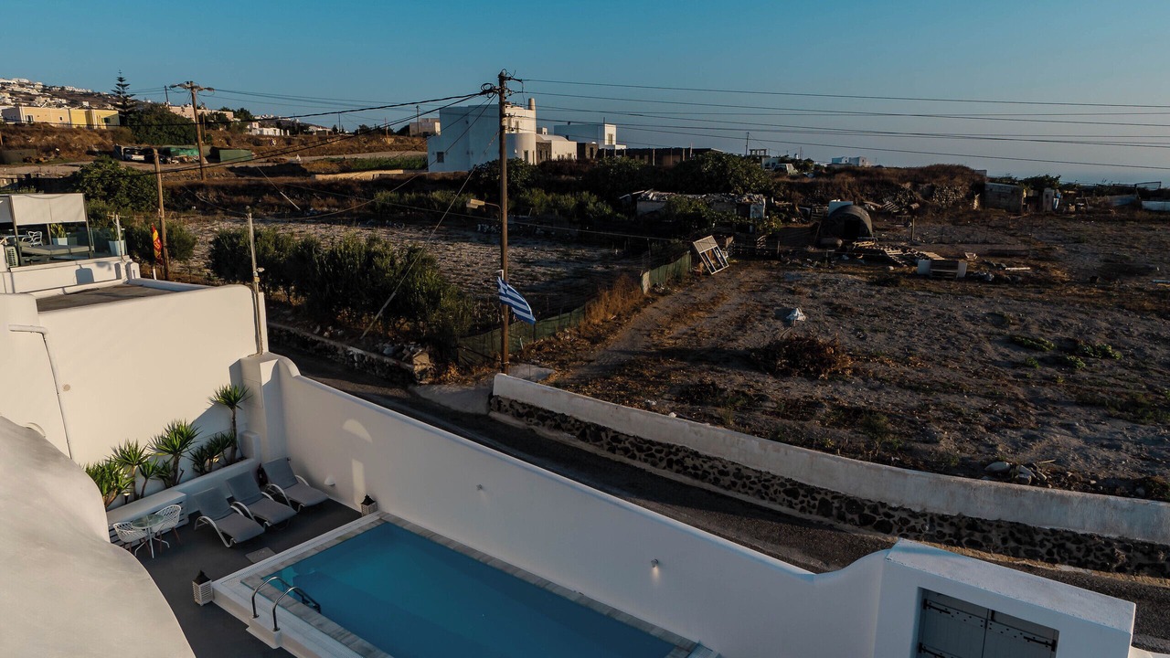 Photo of Outdoor in Fira