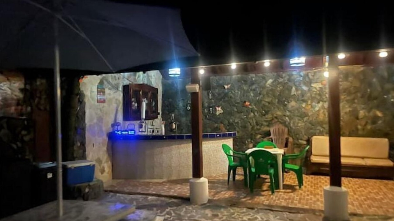 Photo of Outdoor in Pedro Brand