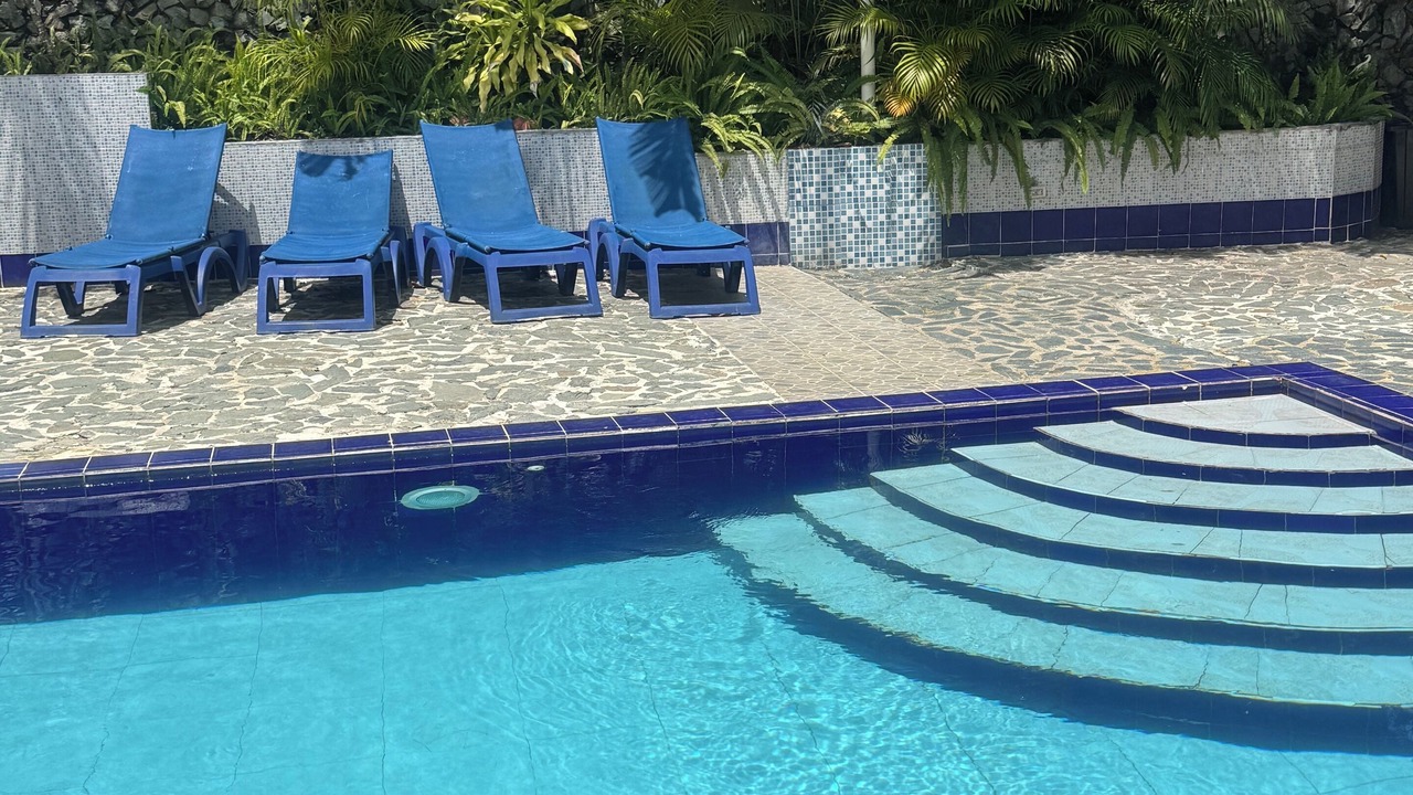 Photo of Outdoor in Pedro Brand