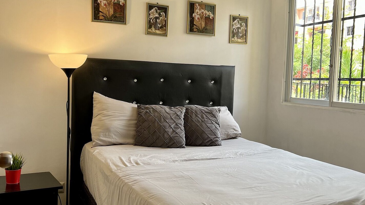 Photo of Bedroom in Pedro Brand