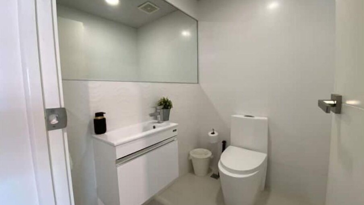 Photo of Bathroom in Yolanda Morales