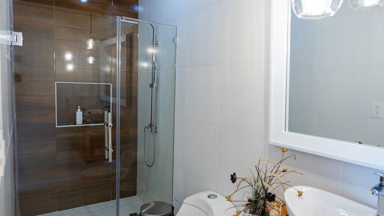 Photo of Bathroom in Llanos de Gurabo I