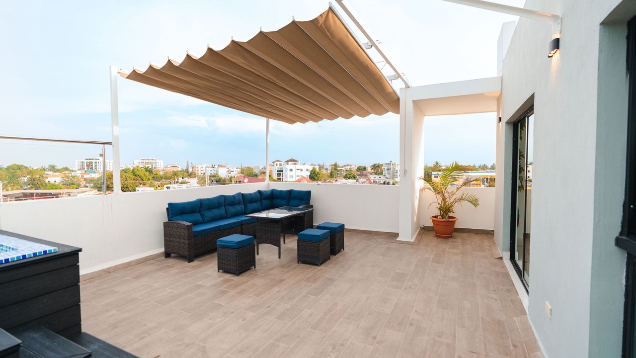 Photo of Patio Balcony in Llanos de Gurabo I