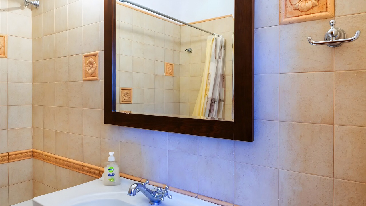 Photo of Bathroom in Naxos