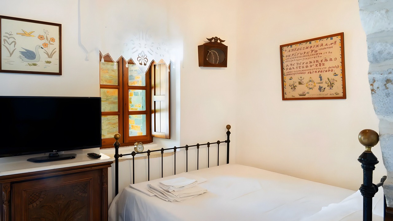Photo of Bedroom in Naxos