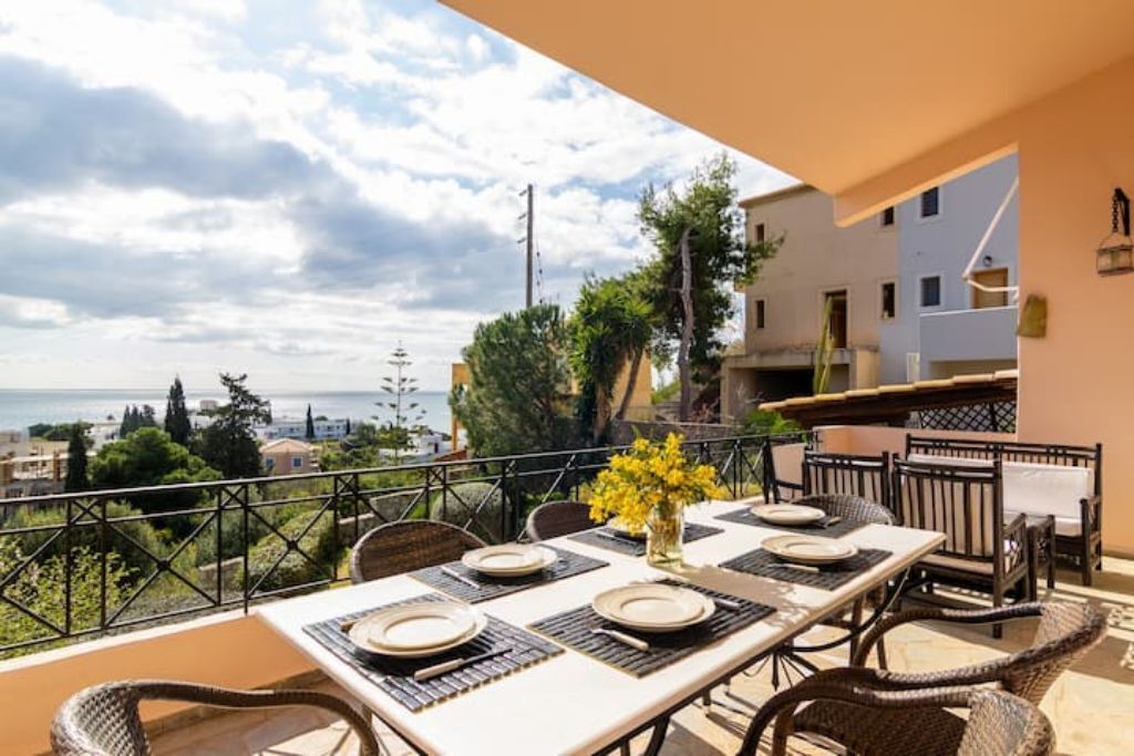 Photo of Outdoor in Agios Emilianos