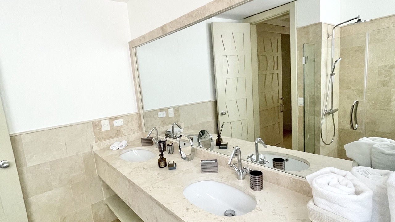 Photo of Bathroom in Los Altos