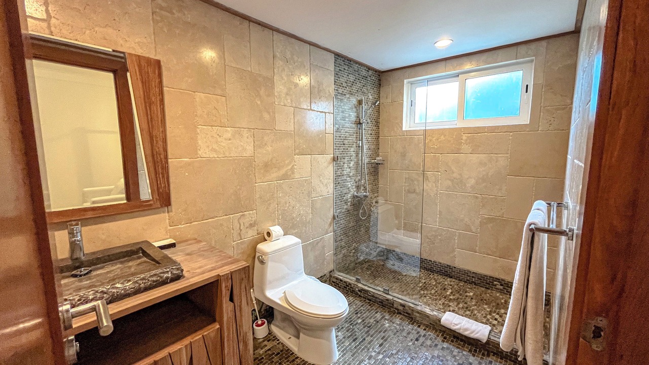 Photo of Bathroom in Portillo