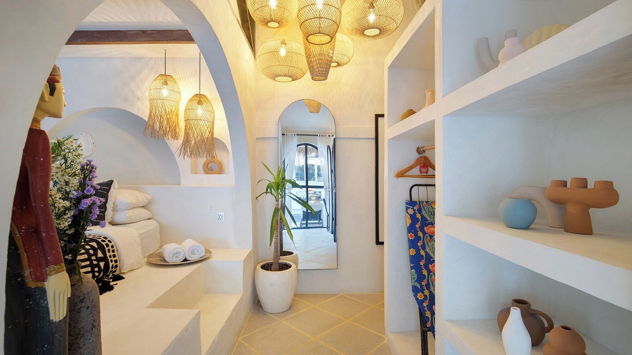 Photo of Bedroom in Drupadi