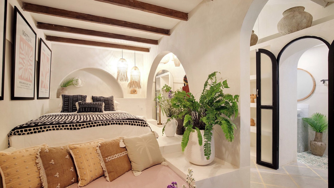 Photo of Bedroom in Drupadi
