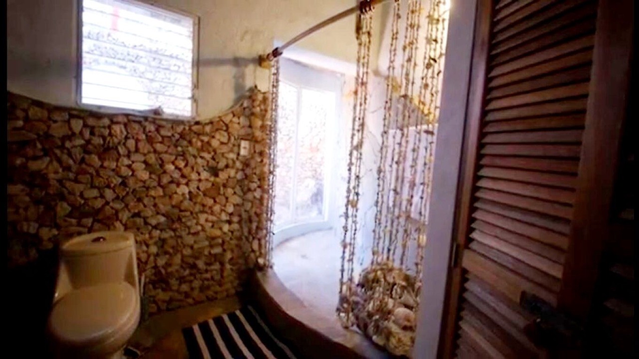 Photo of Bathroom in Luperon