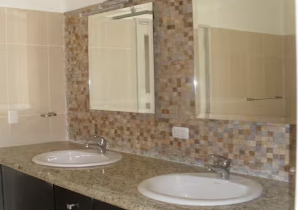Photo of Bathroom in Urbanizacion Tavarez