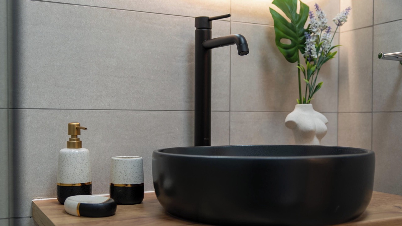 Photo of Bathroom in Rhodes Town