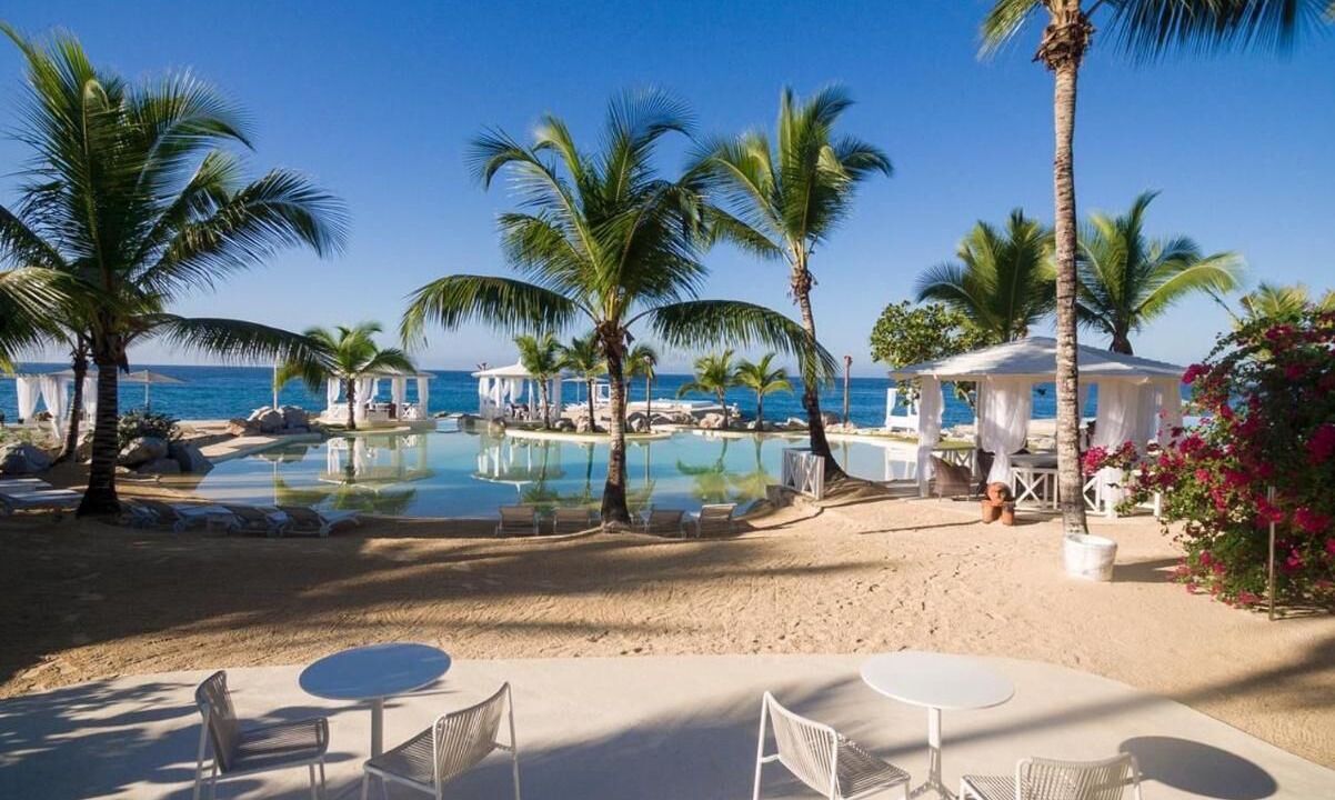 Photo of Others in Dominicus