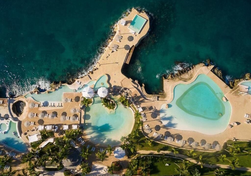 Photo of Others in Dominicus
